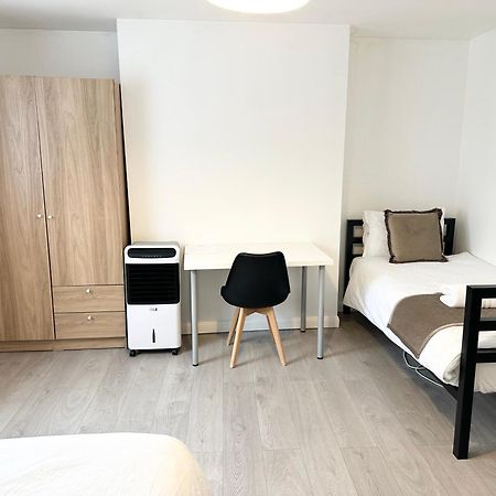 Hotel Westferry Londra Esterno foto